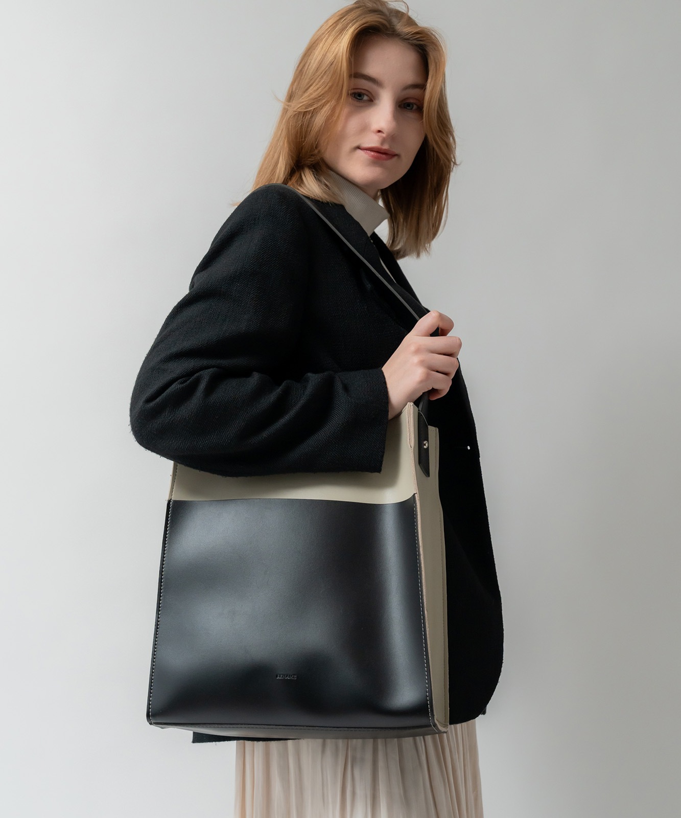 Rename フェイクレザー ショルダーバッグ