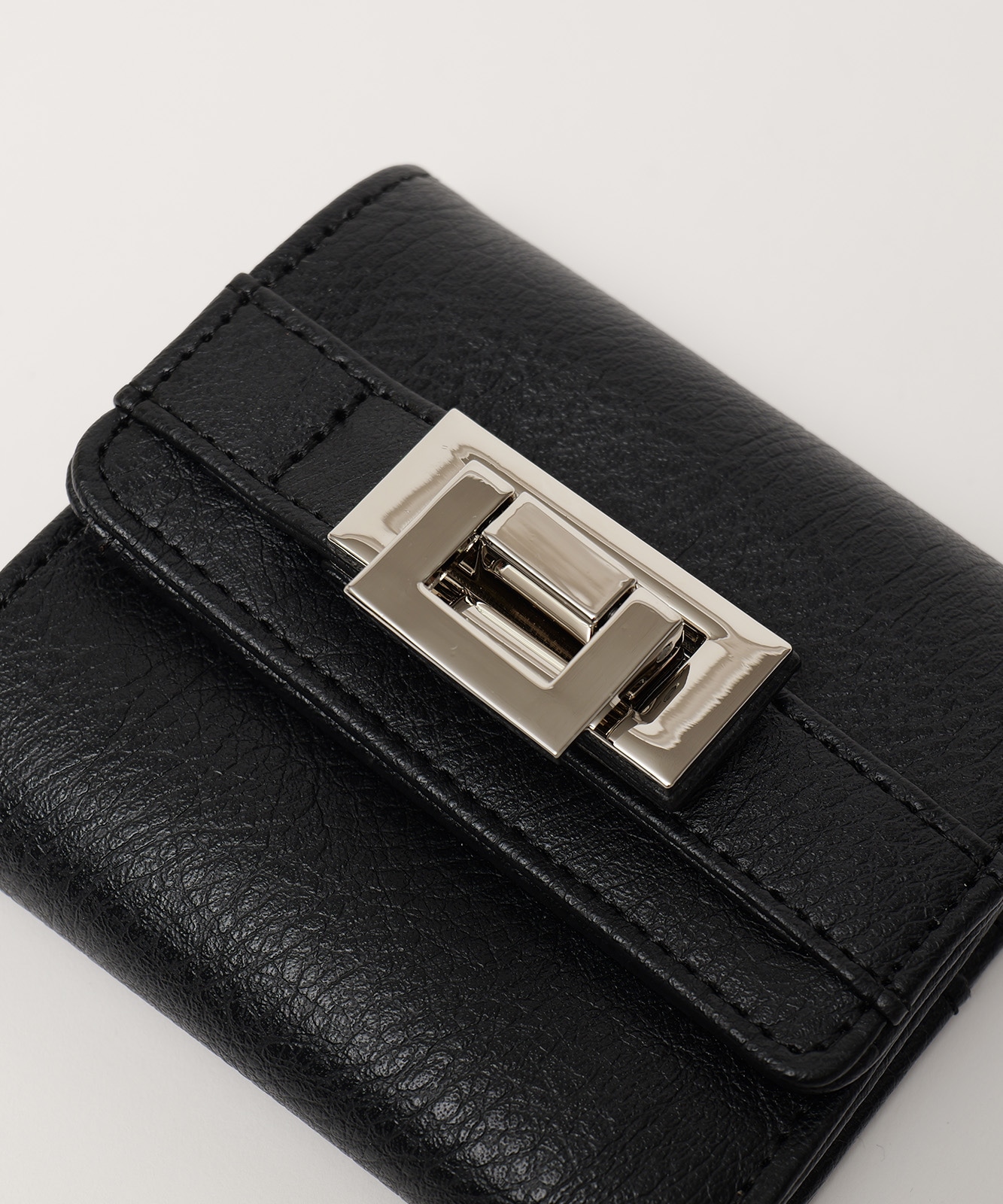 DEVICE ヴィンテージデザイン 三つ折り財布 