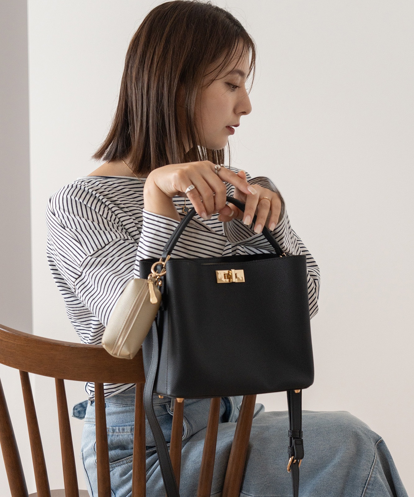 Rename  マルチ ポーチ 