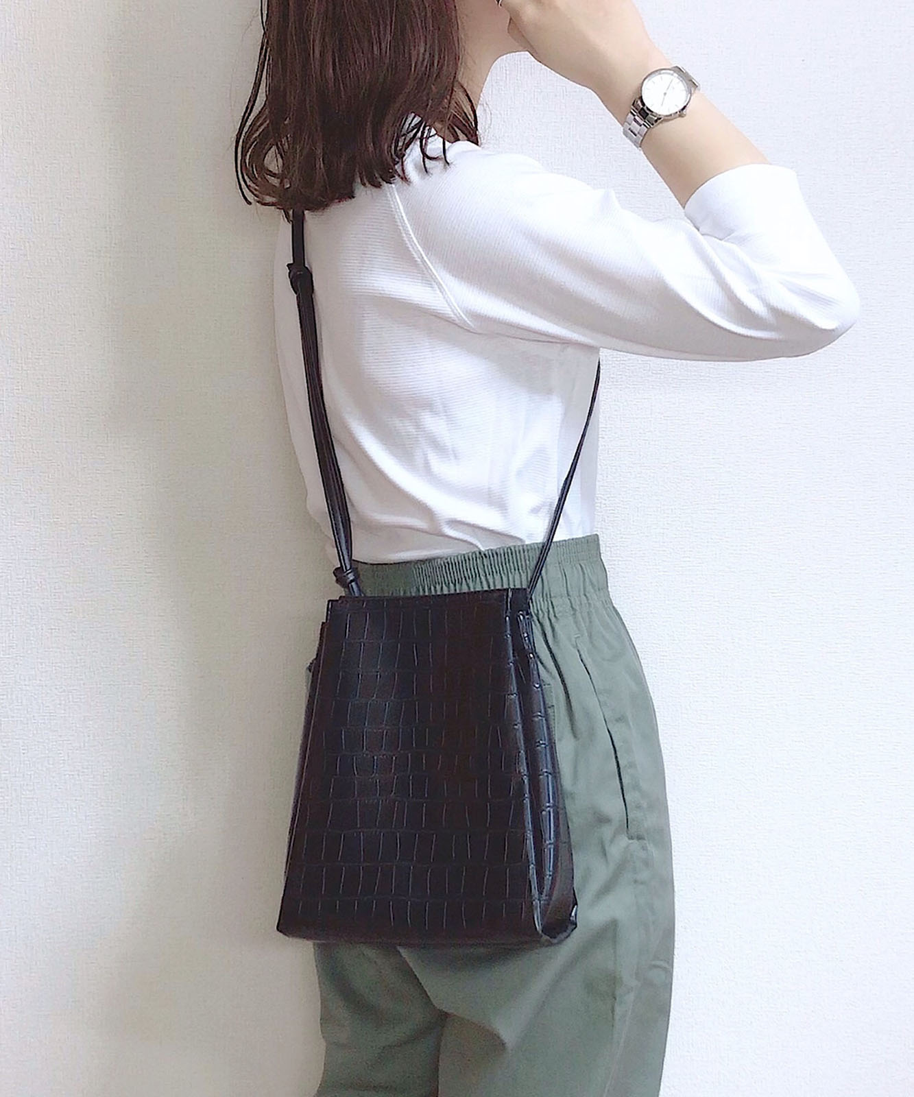 Rename フェイクレザー クロコ柄ベロ―バッグ