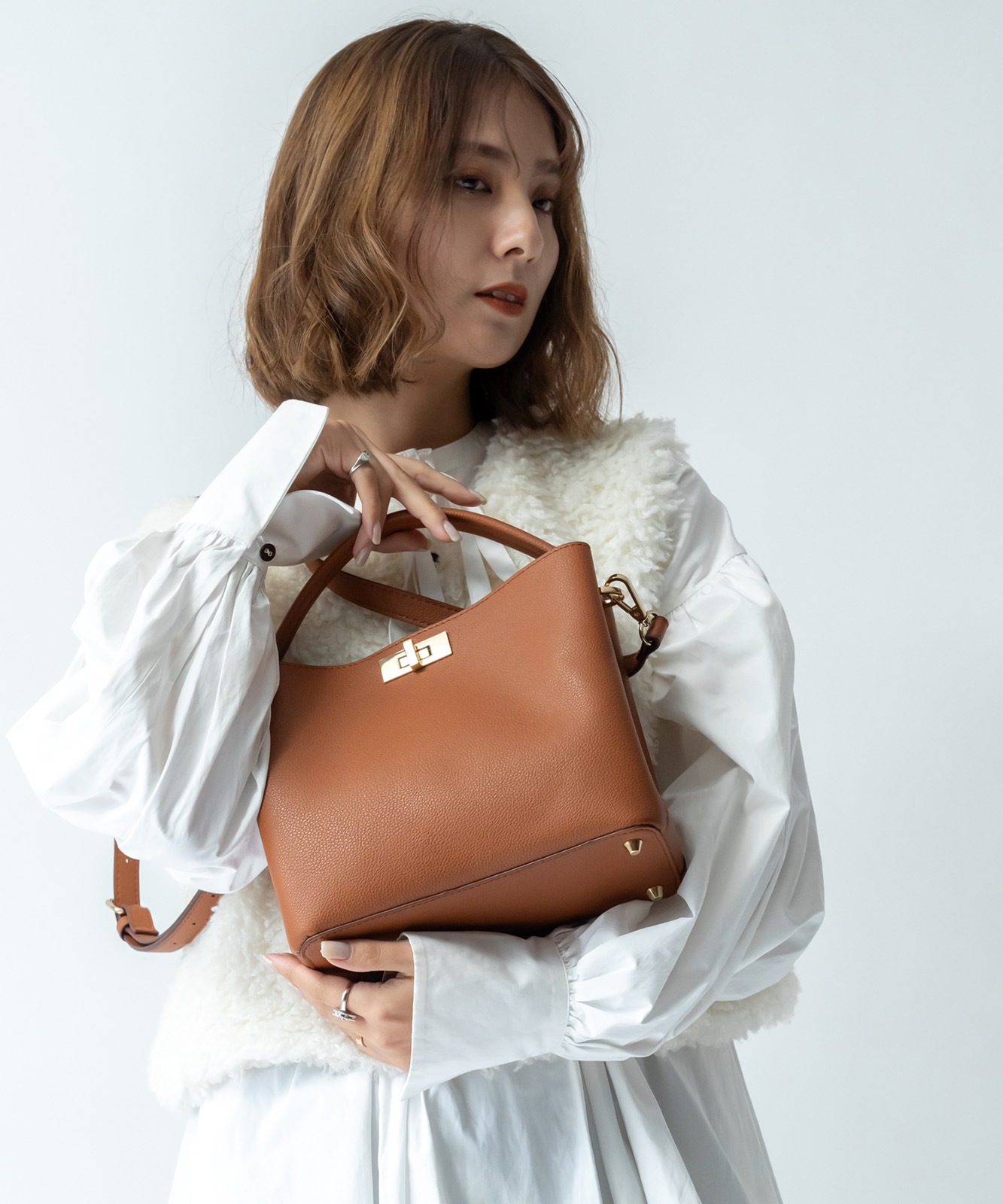 【 Rename 】 ワンハンドル 2way ハンドバッグ ショルダーバッグ レディース おしゃれ 高見え 上品 通勤 カジュアル 大人 女性 学生 RHG23045