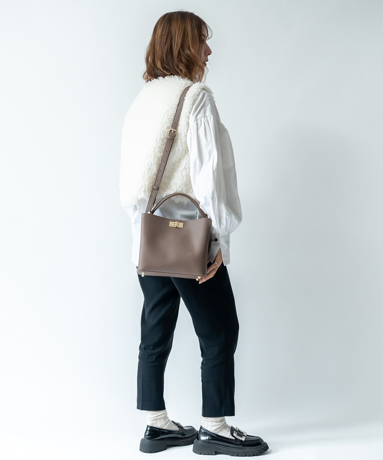 【 Rename 】 ワンハンドル 2way ハンドバッグ ショルダーバッグ レディース おしゃれ 高見え 上品 通勤 カジュアル 大人 女性 学生 RHG23045