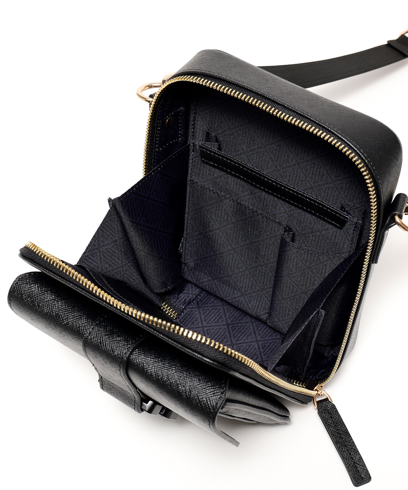 【初回分完売につき2月中旬発送】【DEVICE × GOUKIコラボ】ゴールドカラーバックル ショルダーバッグ DSG25072