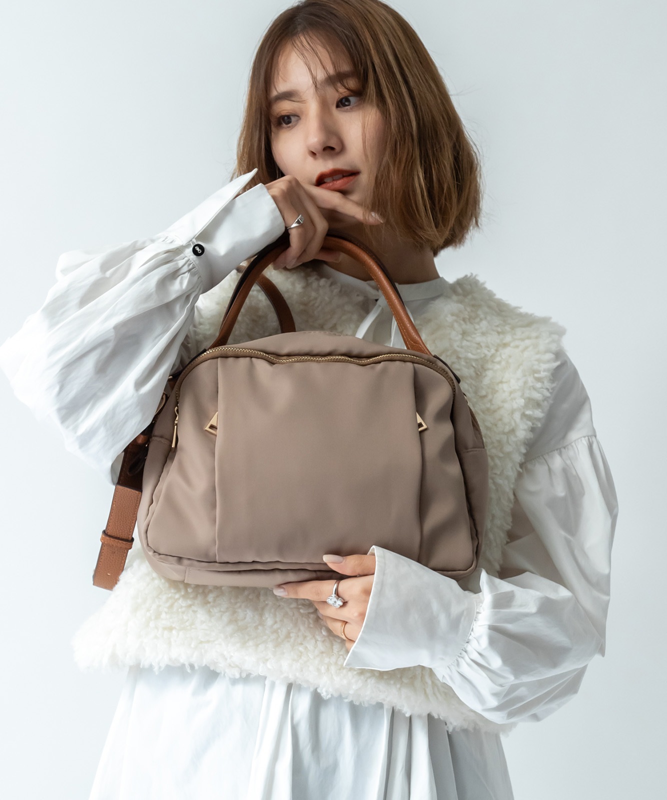 Rename ナイロン 2way ハンドバッグ 