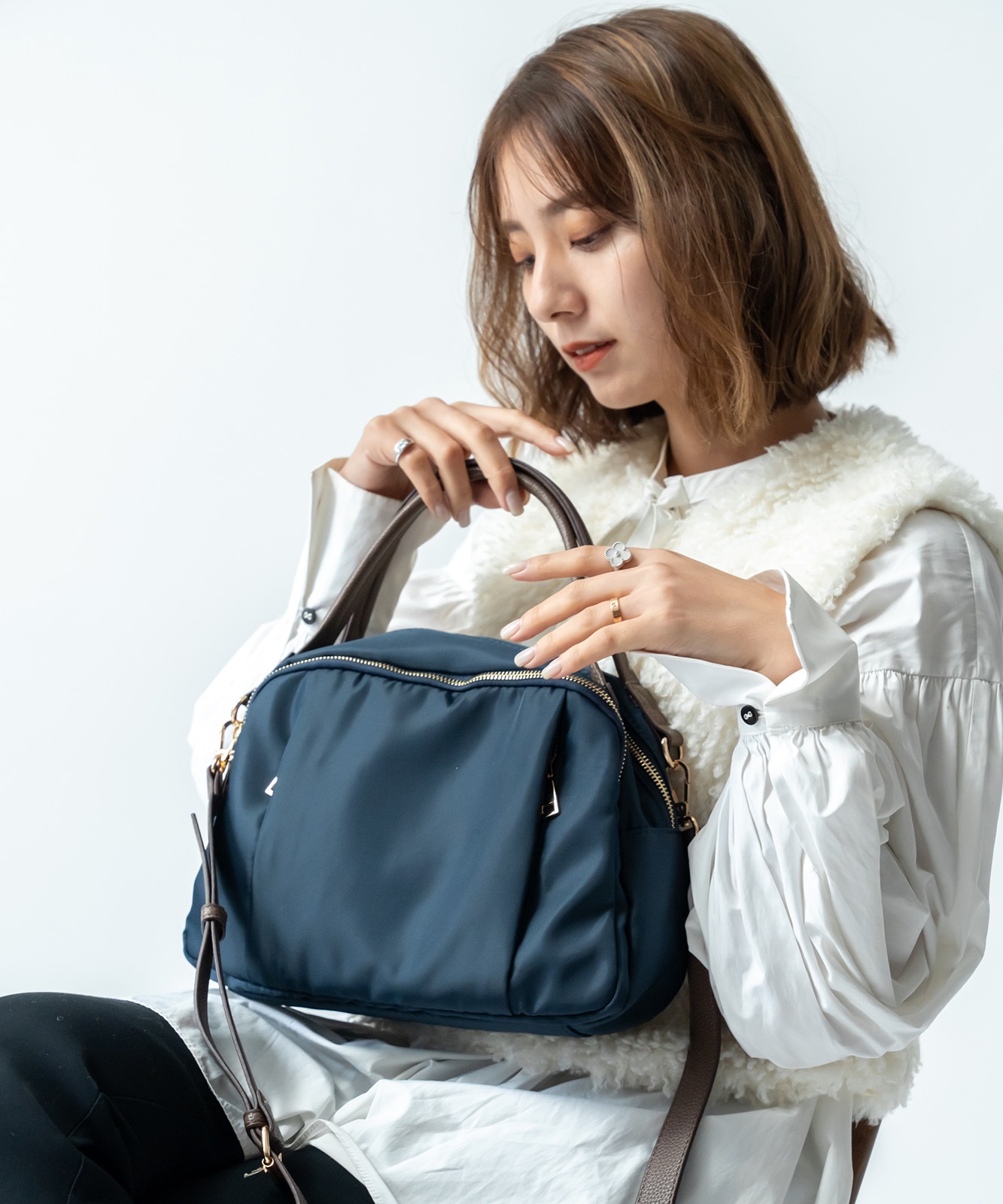 Rename ナイロン 2way ハンドバッグ 