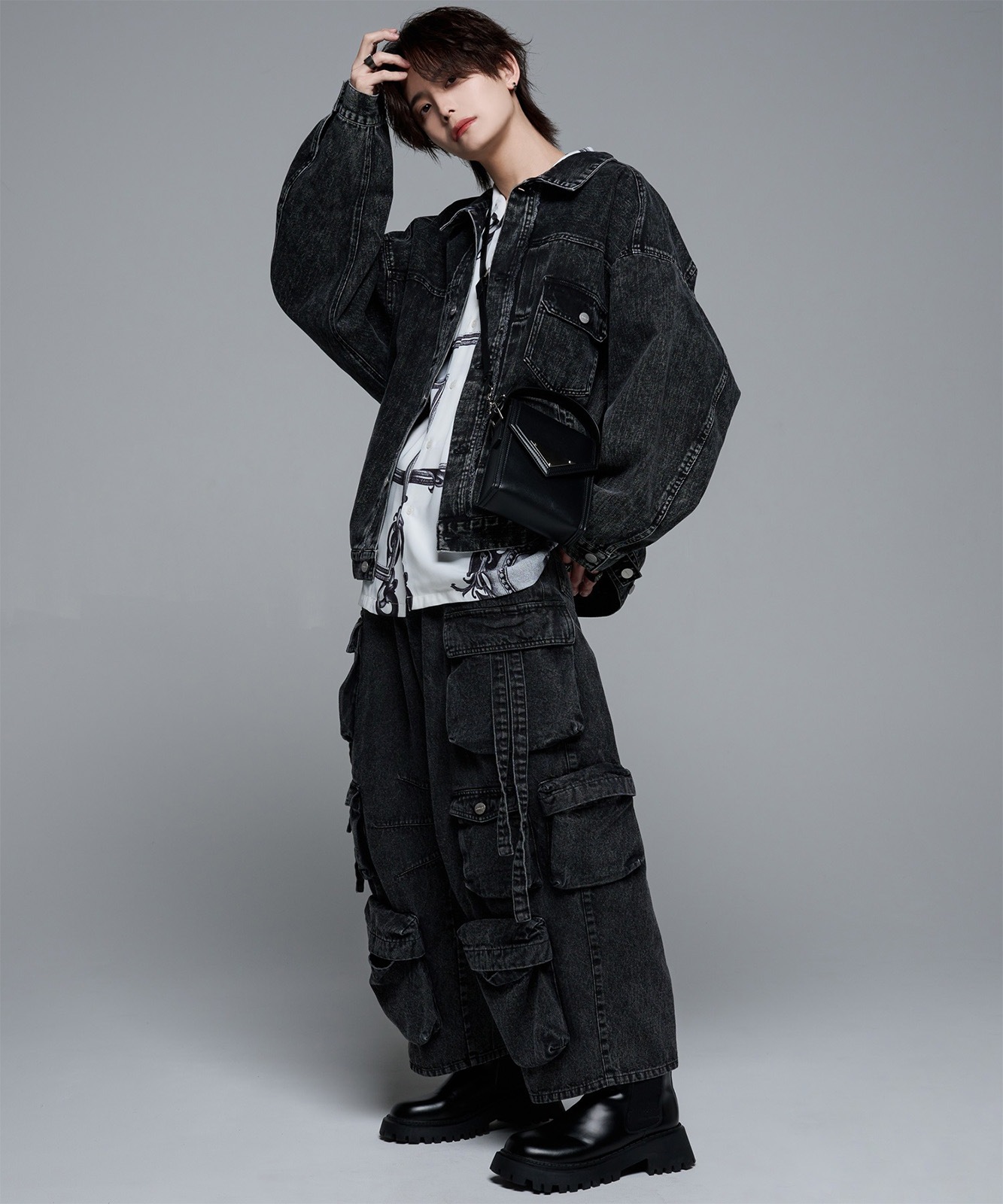 【DEVICE × 犬飼京コラボ】metal plate 2way shoulder bag/メタルプレート 2way ショルダーバッグ DSG24028