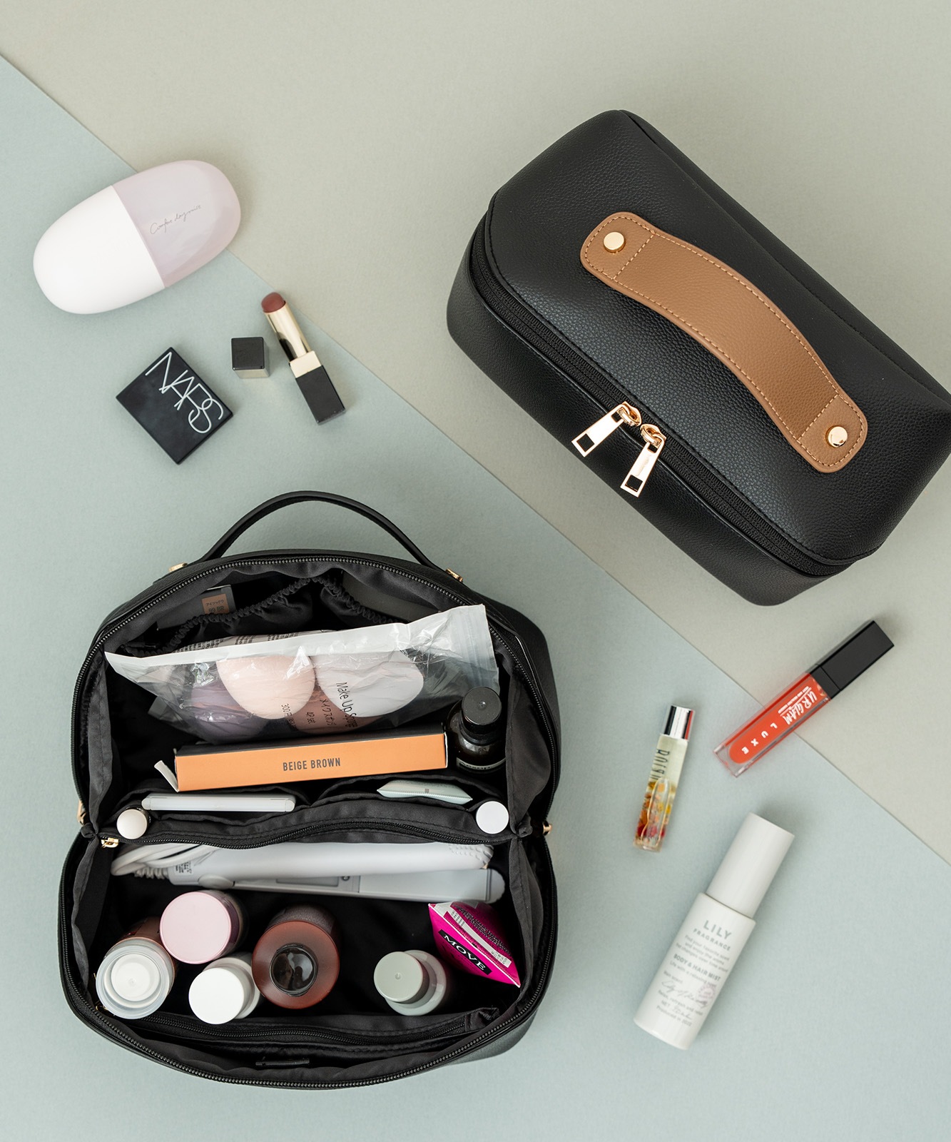 【 Rename 】 メイクポーチ レディース 大容量 多機能 フェイクレザー 上品 高級感 カジュアル オフィス ママ RPG23028