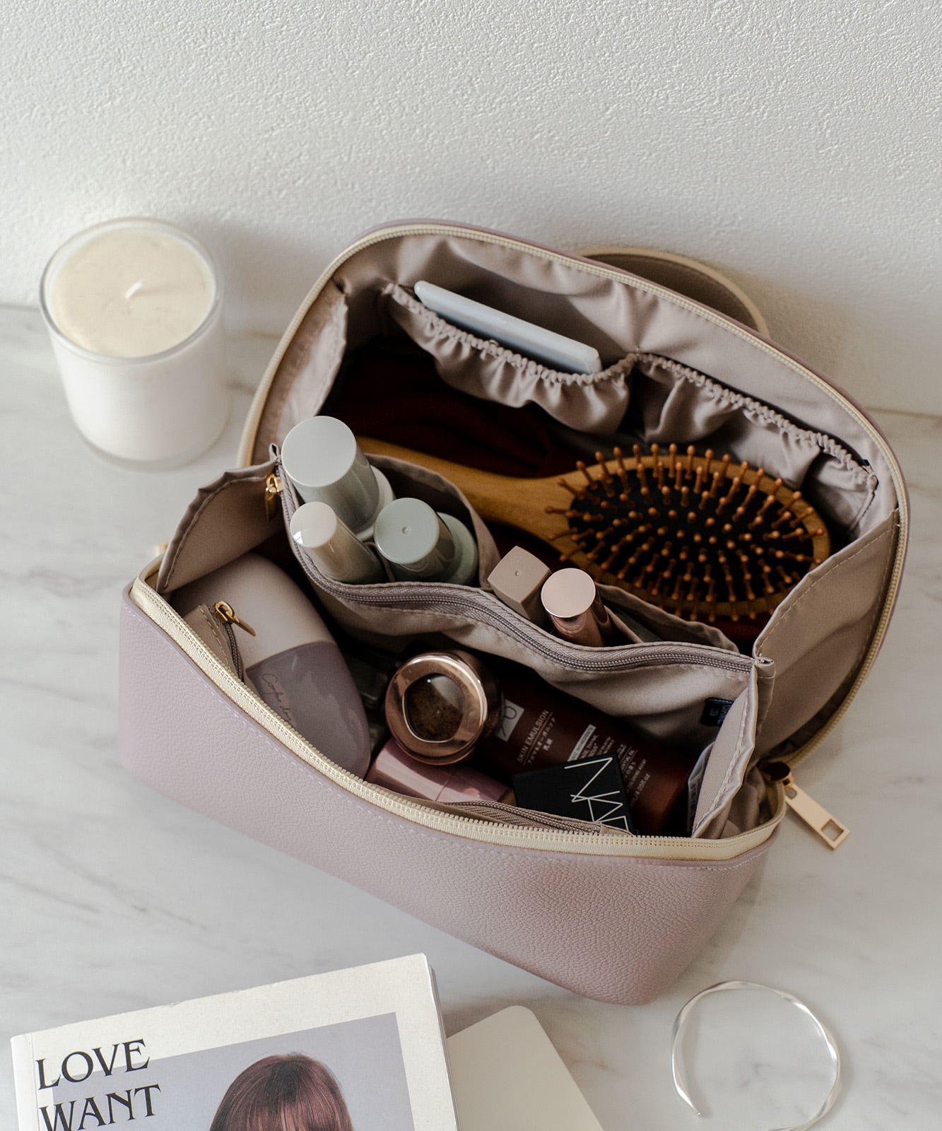 【 Rename 】 メイクポーチ レディース 大容量 多機能 フェイクレザー 上品 高級感 カジュアル オフィス ママ RPG23028