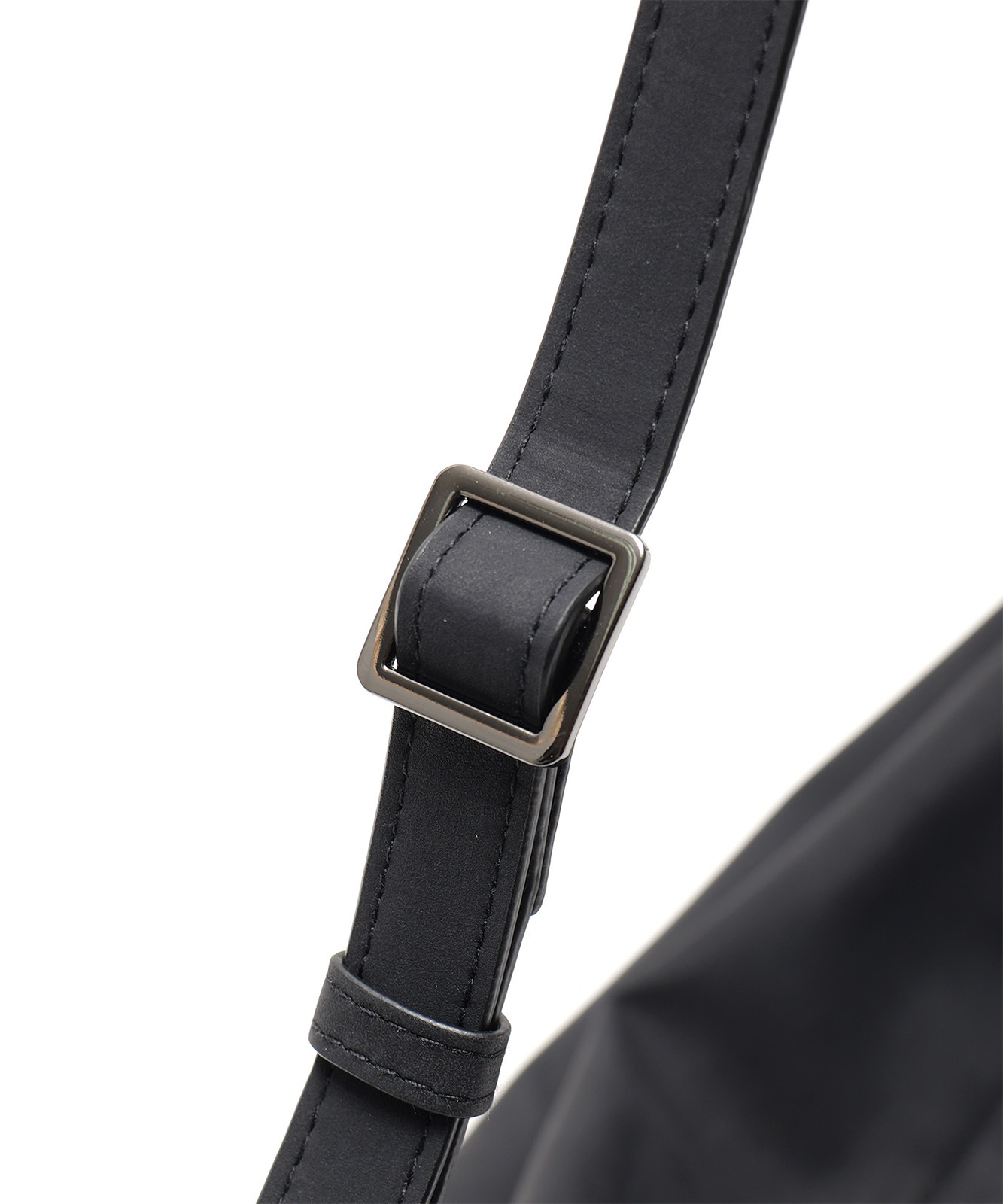 【 DEVICE 】 シャロウフラップ ショルダーバッグ 横長 斜めがけバッグ 合皮 フェイクレザー 軽量 大人カジュアル ヴィンテージライク トレンドバッグ メンズ レディース ユニセックス DSG25138