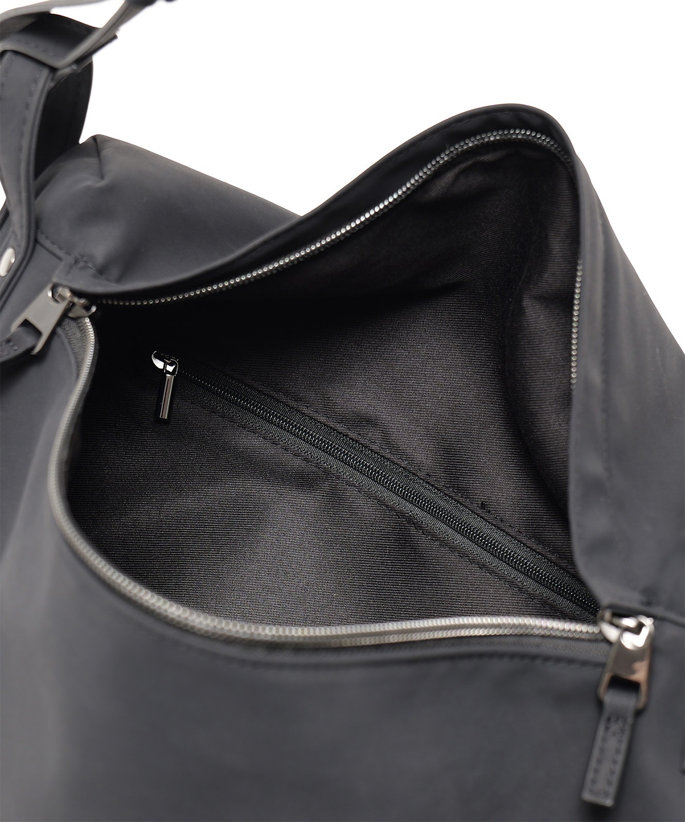 【 DEVICE 】 シャロウフラップ ショルダーバッグ 横長 斜めがけバッグ 合皮 フェイクレザー 軽量 大人カジュアル ヴィンテージライク トレンドバッグ メンズ レディース ユニセックス DSG25138