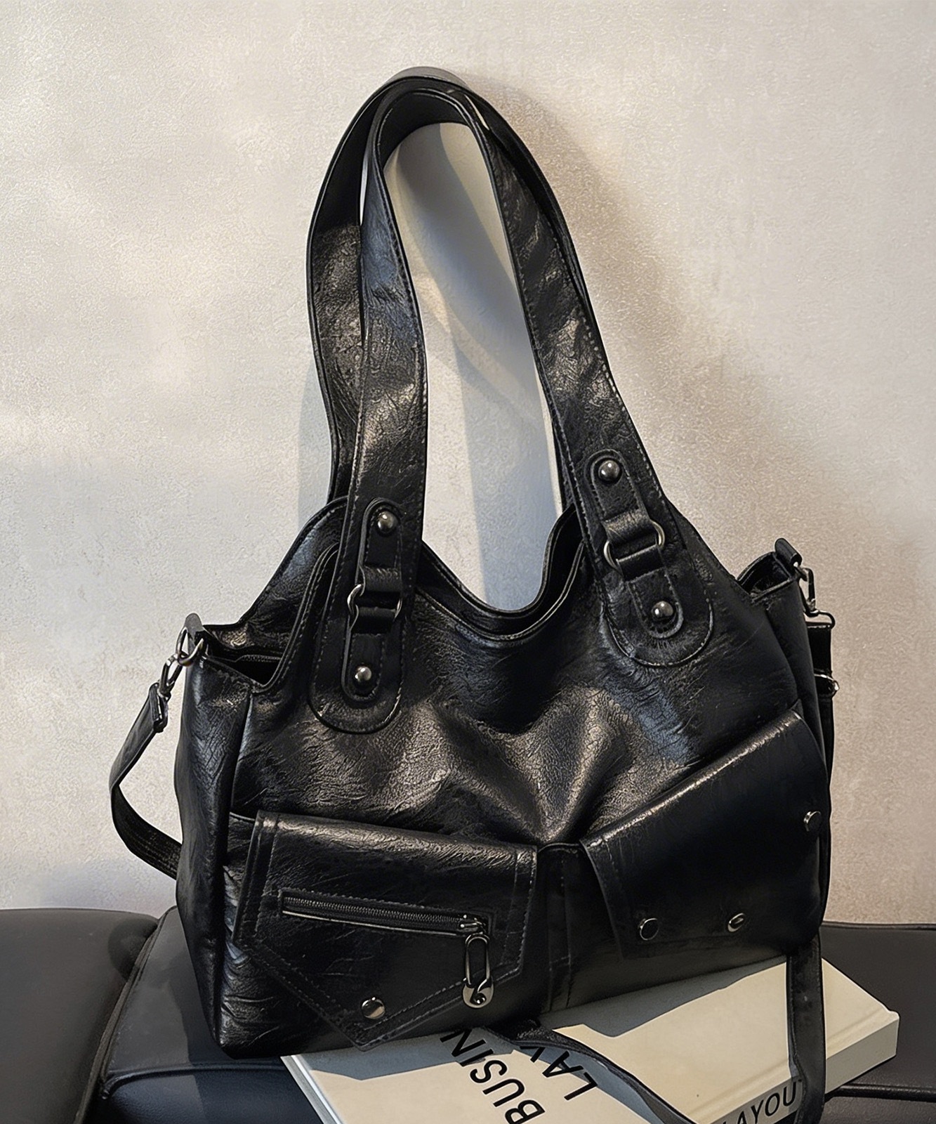 【 DEVICE select 】 ヴィンテージライク フェイクレザー トートバッグ 韓国ファッション 2way ショルダーバッグ 大容量 Y2K ストリート レディース TA1277