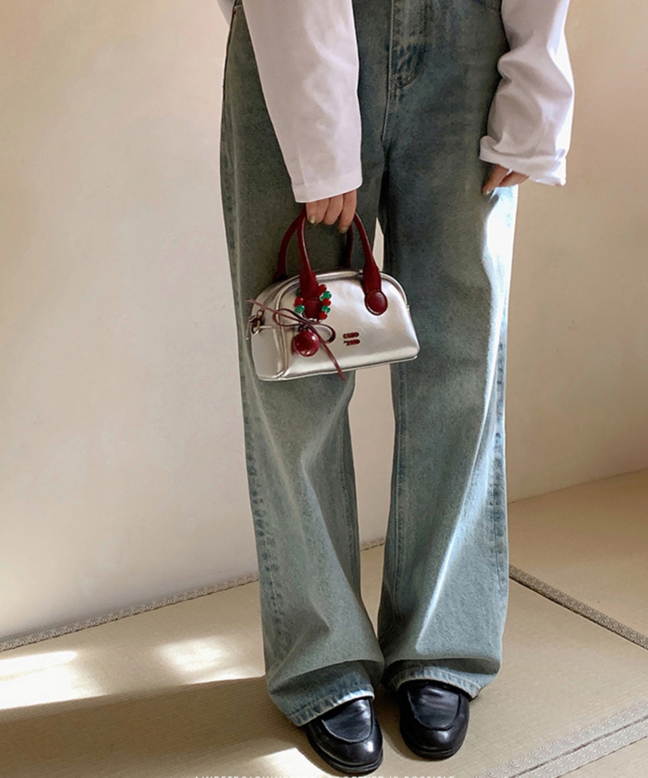 【 DEVICE select 】 モチーフチャーム付き シルバー ミニバッグ 韓国ファッション 2way ショルダーバッグ ハンドバッグ レディース Y2K ストリート TA1278