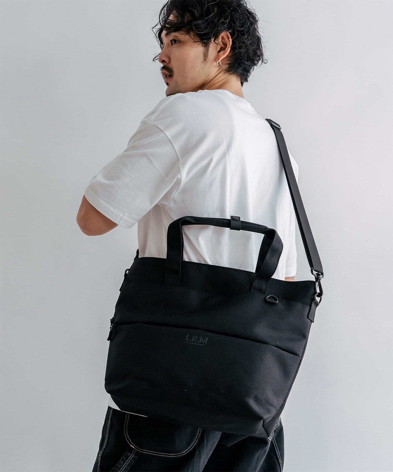 隠しジップナイロントート