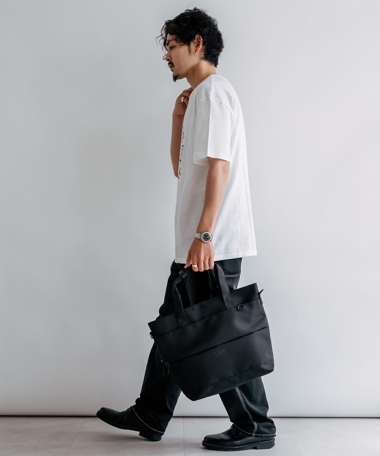 隠しジップナイロントート