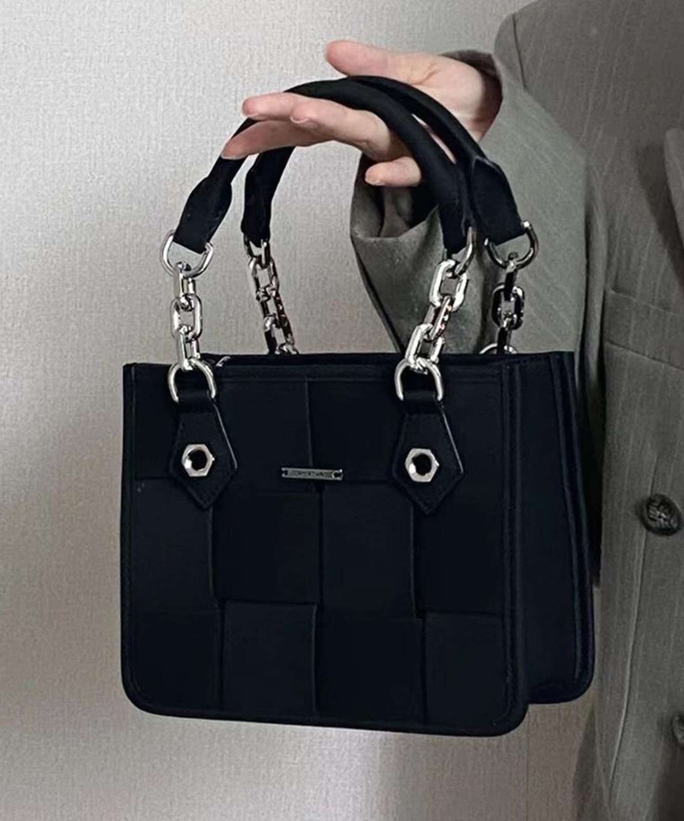 【 DEVICE select 】 ショルダーバッグ レディース 斜めがけ 2way ハンドバッグ チェーン 編み込み メッシュ 韓国 ファッション きれいめ 黒 TA1400B