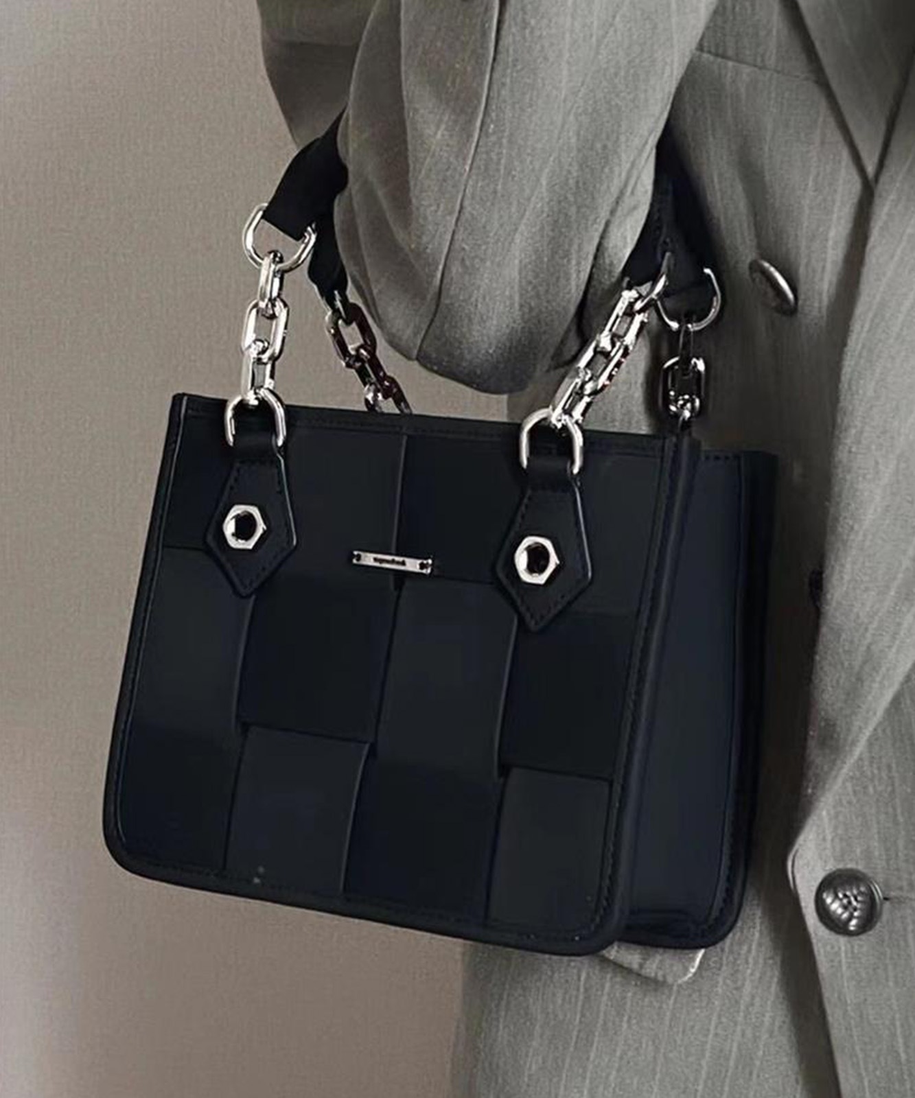 【 DEVICE select 】 ショルダーバッグ レディース 斜めがけ 2way ハンドバッグ チェーン 編み込み メッシュ 韓国 ファッション きれいめ 黒 TA1400B