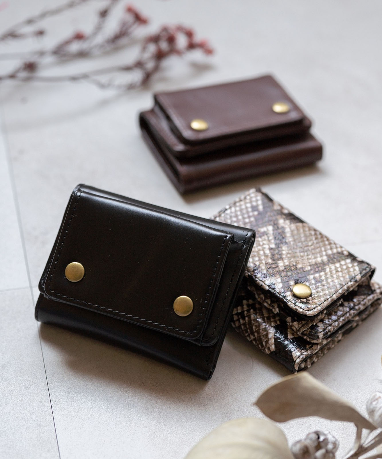 Rename 】 本革 3つ折り コンパクト ミニ財布 メンズ レディース ユニ