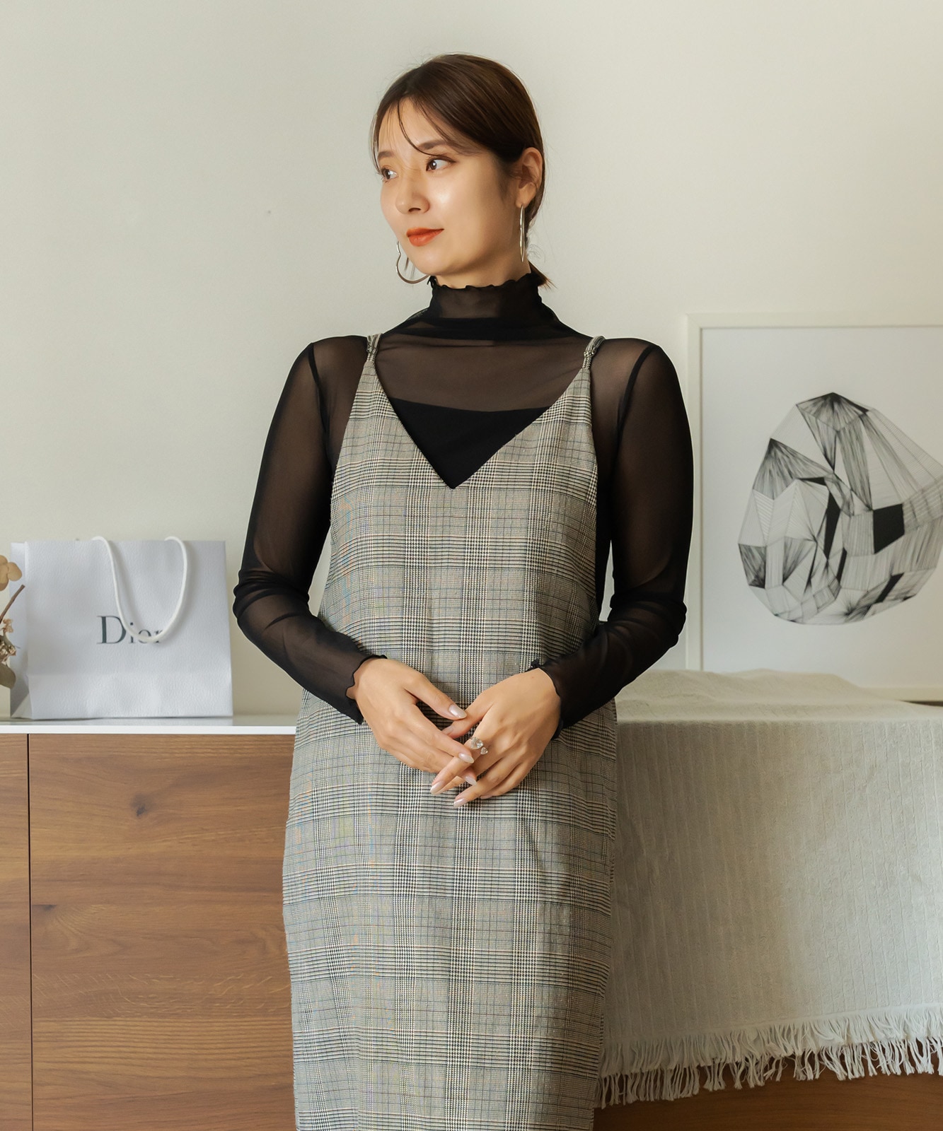 無地シアートップス