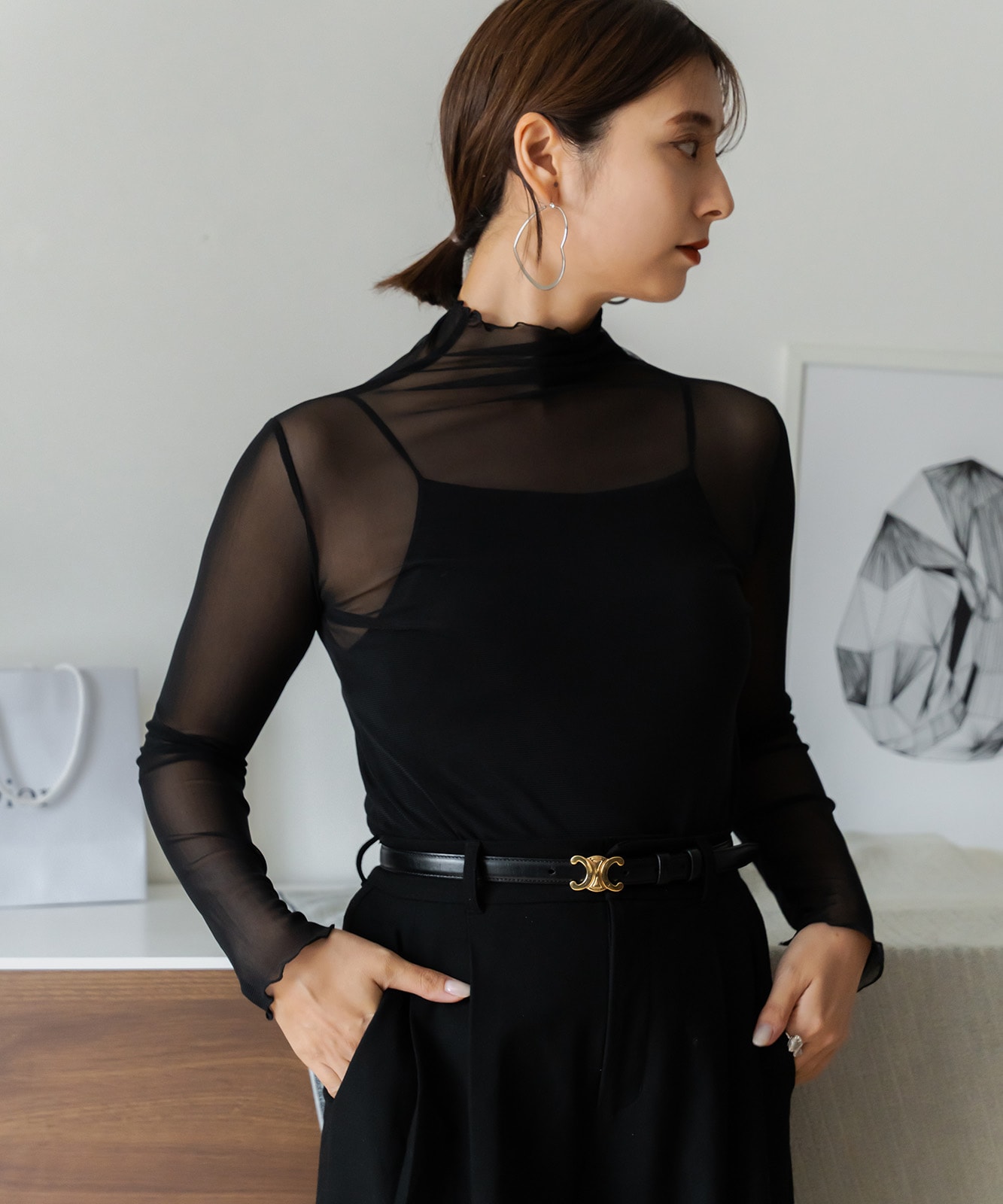 無地シアートップス