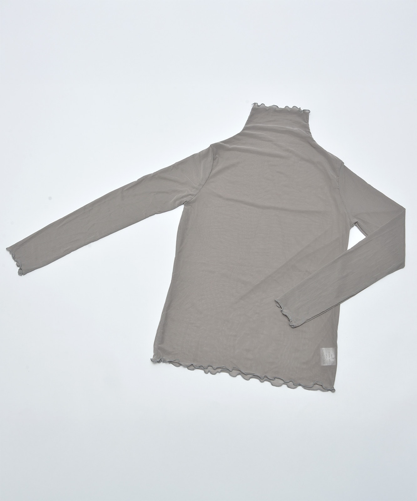 無地シアートップス