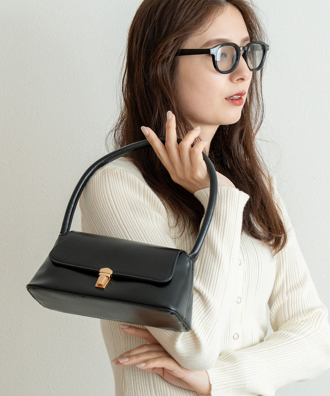 【 DEVICE select 】 ハンドバッグ レディース 横長 ワンハンドル 小さめ 黒 自立 ミニマル ボックスバッグ フォーマル 結婚式 入学式 2WAY ショルダー ZHG26020