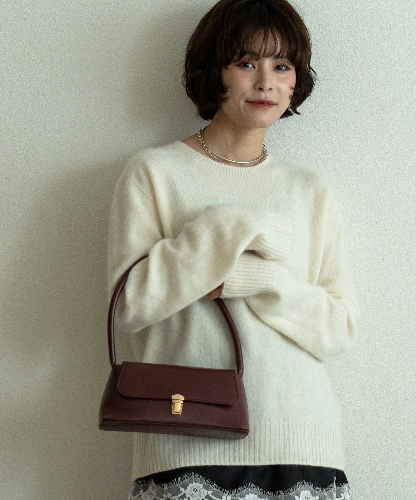 【 DEVICE select 】 ハンドバッグ レディース 横長 ワンハンドル 小さめ 黒 自立 ミニマル ボックスバッグ フォーマル 結婚式 入学式 2WAY ショルダー ZHG26020