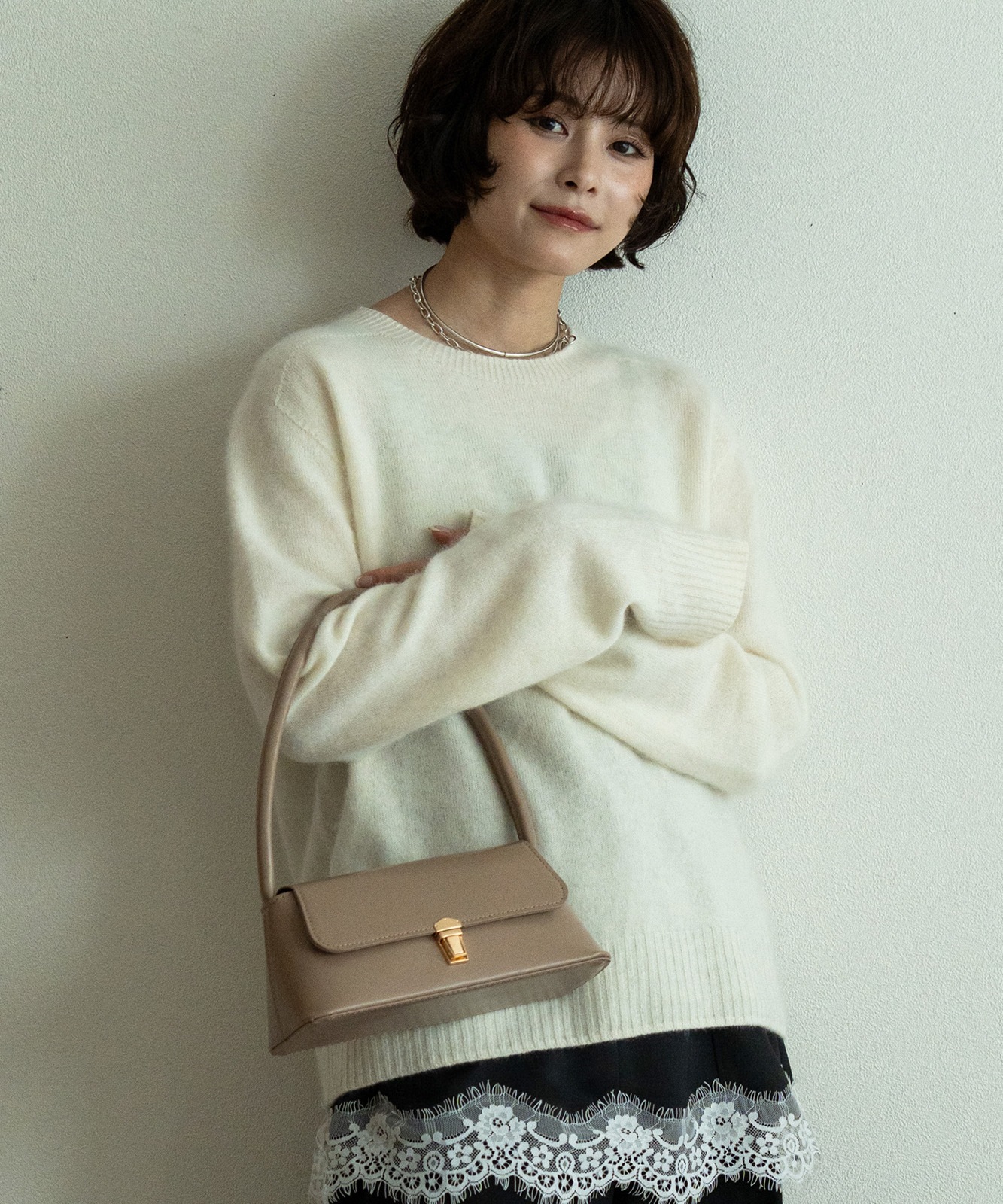 【 DEVICE select 】 ハンドバッグ レディース 横長 ワンハンドル 小さめ 黒 自立 ミニマル ボックスバッグ フォーマル 結婚式 入学式 2WAY ショルダー ZHG26020