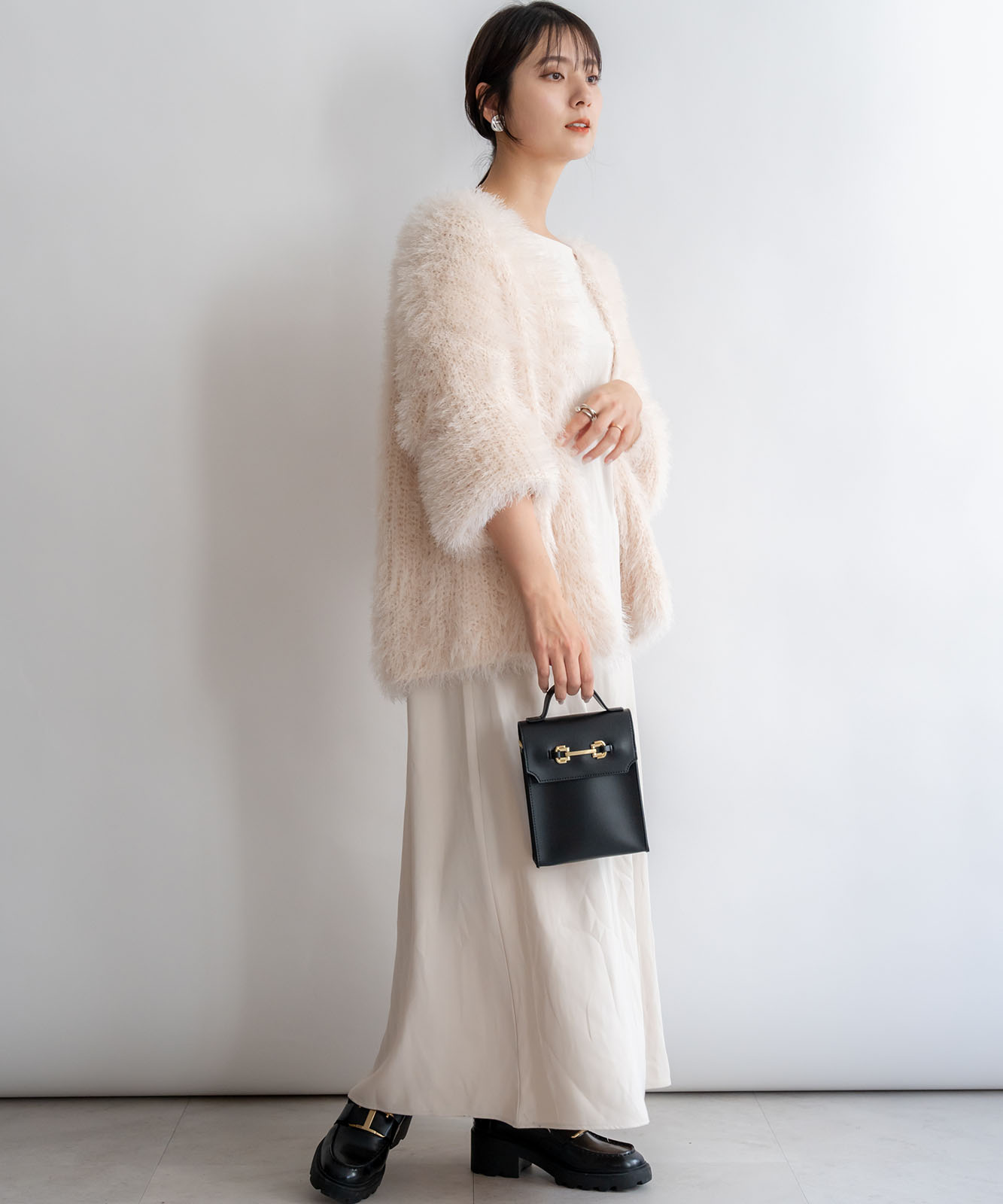 Rename ゴールドカラーバックル スクエア ミニショルダーバッグ