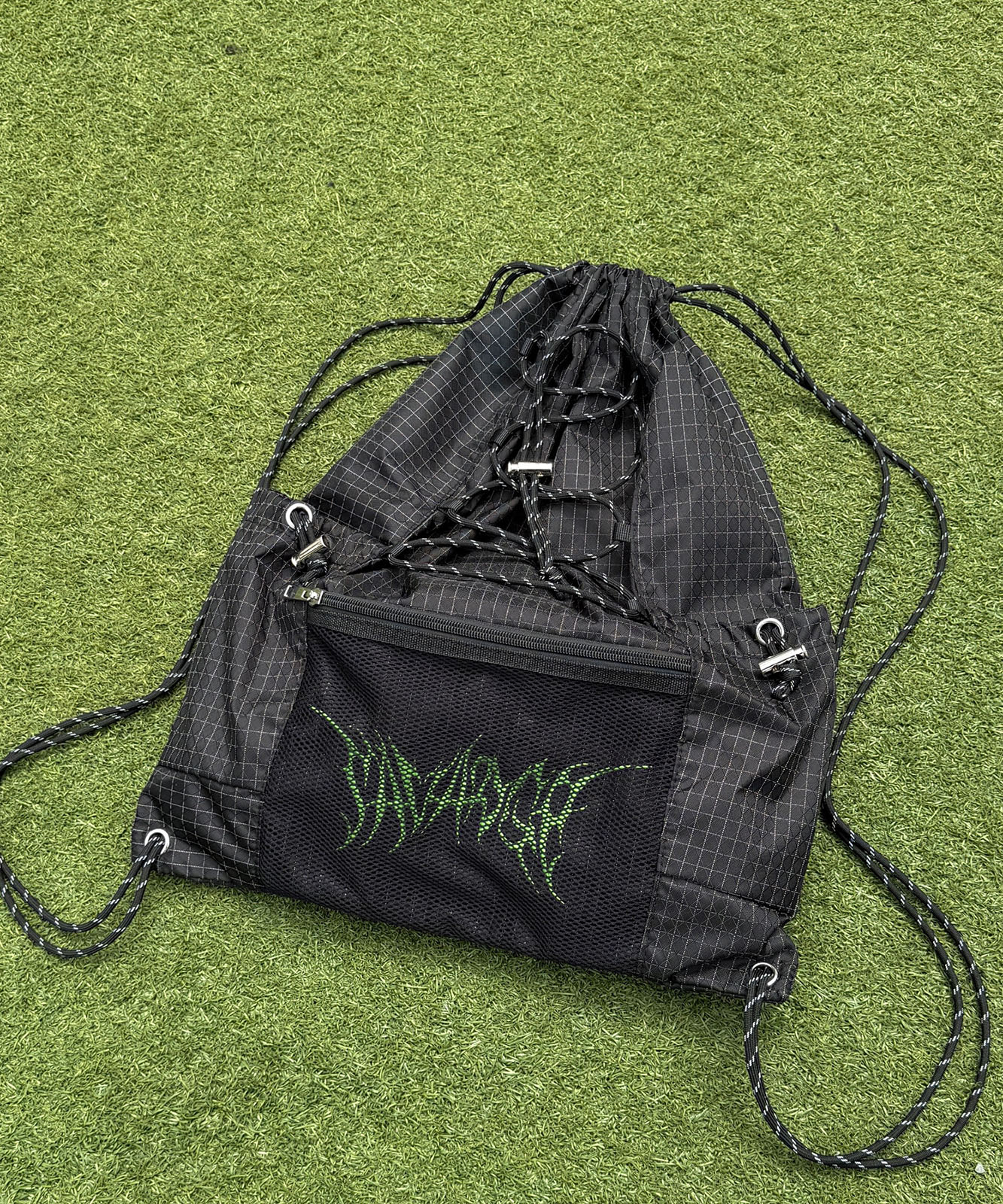 DEVICE × ゆーすけコラボ 】 Savadge刺繍ロゴ ナップサック A4 大容量