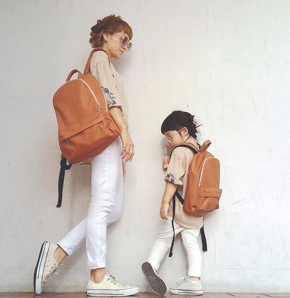 Rename スクエア リュック