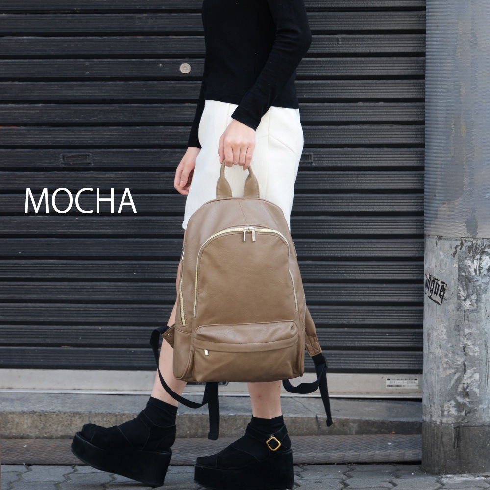 Rename スクエア リュック