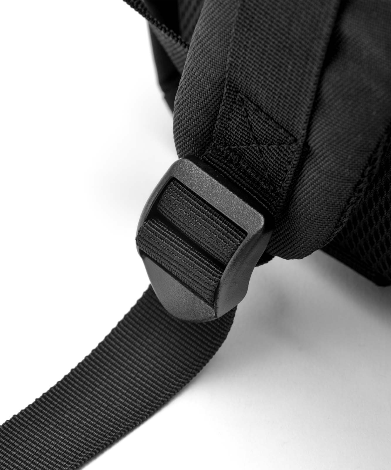 Rename ナイロン オリジナルロゴ バックパック RRN21069