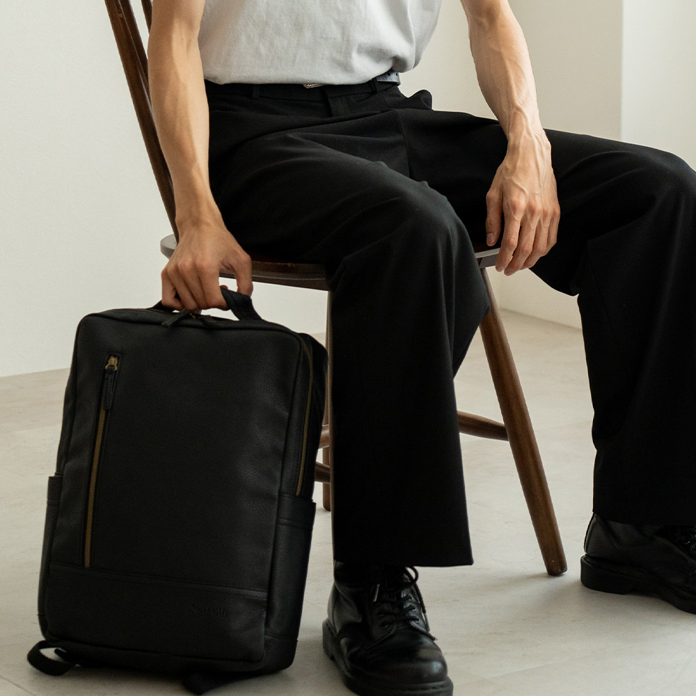 Rename roots リュック