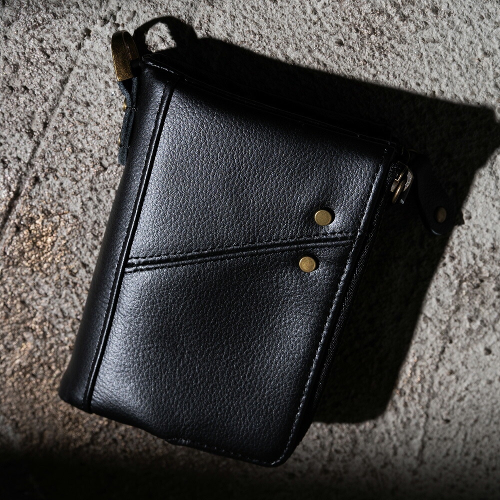 Control crass ダブルジップ 本革 折り財布