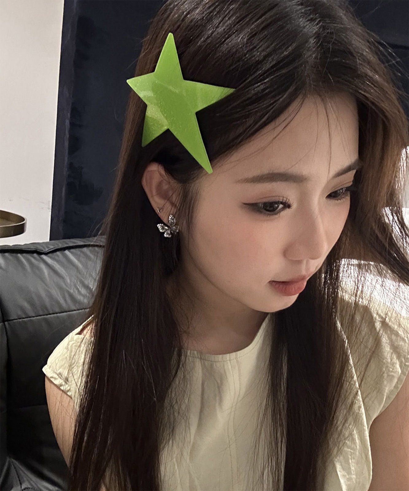 【 DEVICE select 】 ヘアクリップ 星型 大きめ スター ラメ ヘアアクセサリー Y2K 韓国 メンズ レディース ユニセックス TA1719F