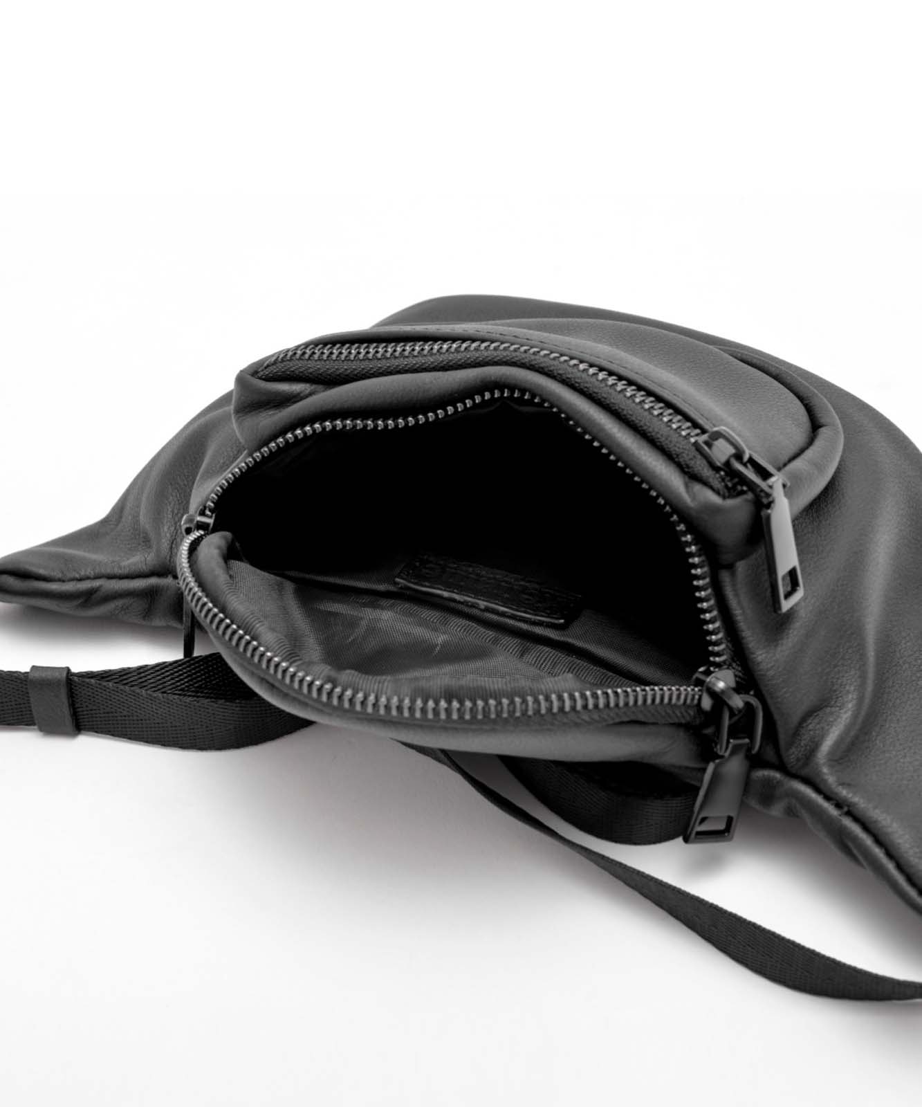 Rename 本革 ミニ ウエストバッグ