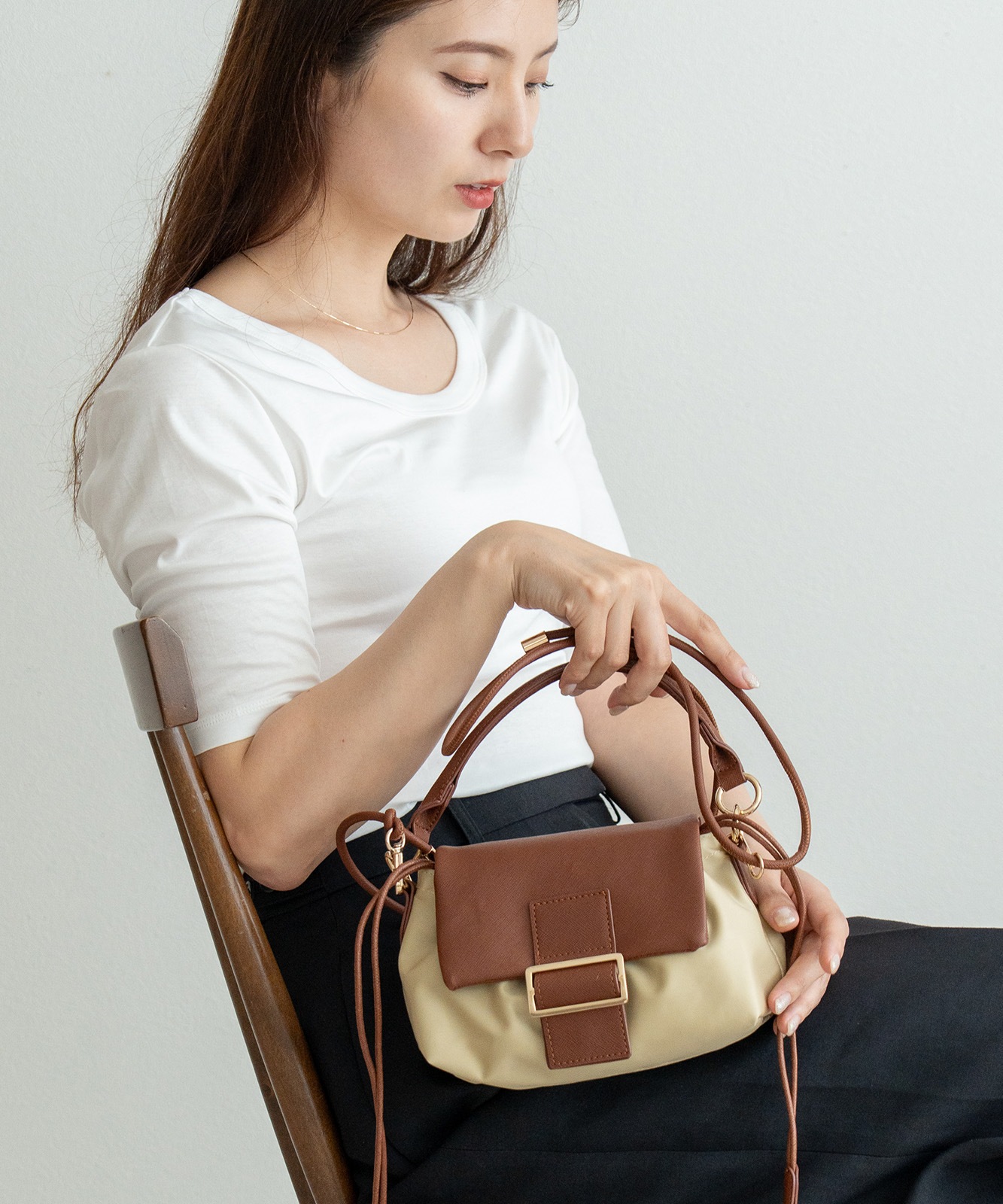 【 REAIMER 】 異素材 2WAY 巾着 ミニ ショルダーバッグ レディース フラップ 小さめ 軽量 斜めがけ ハンドバッグ 韓国 MSN25036