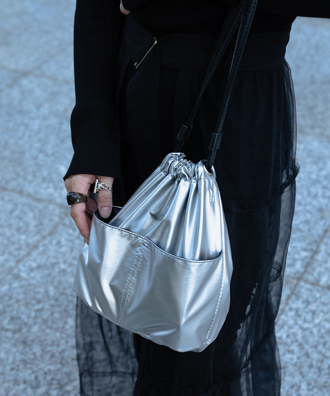 【インフルエンサーIMOKO×DEVICEコラボ】 Rename 3way シャイニー巾着 トート ショルダーバッグ ノームコア メンズ レディース