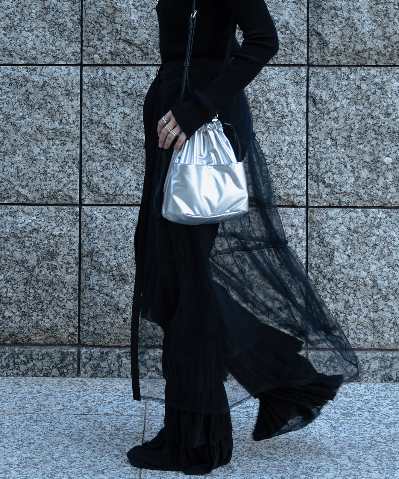 【インフルエンサーIMOKO×DEVICEコラボ】 Rename 3way シャイニー巾着 トート ショルダーバッグ ノームコア メンズ レディース