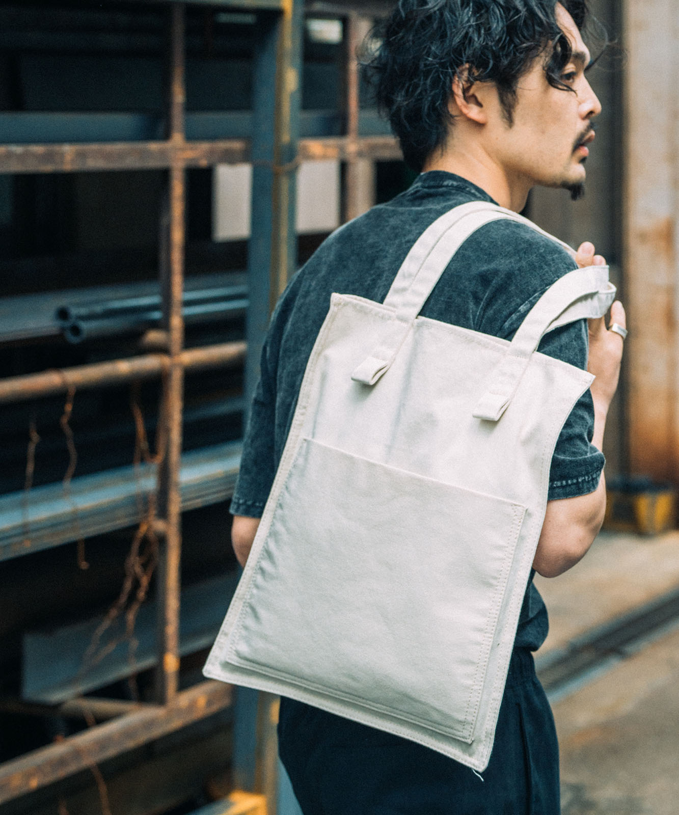 DEVICE+ シャープデザイン キャンバス トートバッグ