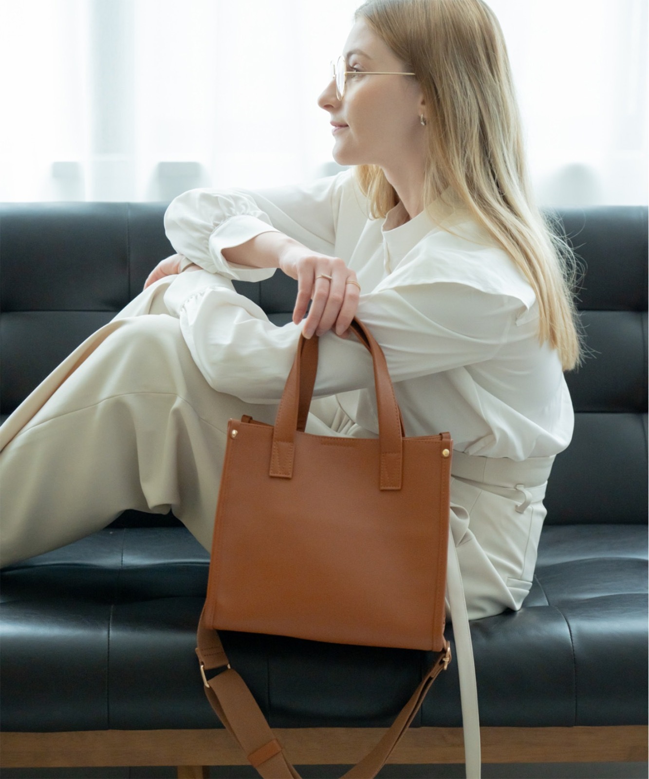 【 Rename 】 スクエア ミニ ボックス トートバッグ 本革 レザー レディース メンズ ユニセックス おしゃれ 高見え 上品 通勤 カジュアル 大人 女性 学生 RTL24010