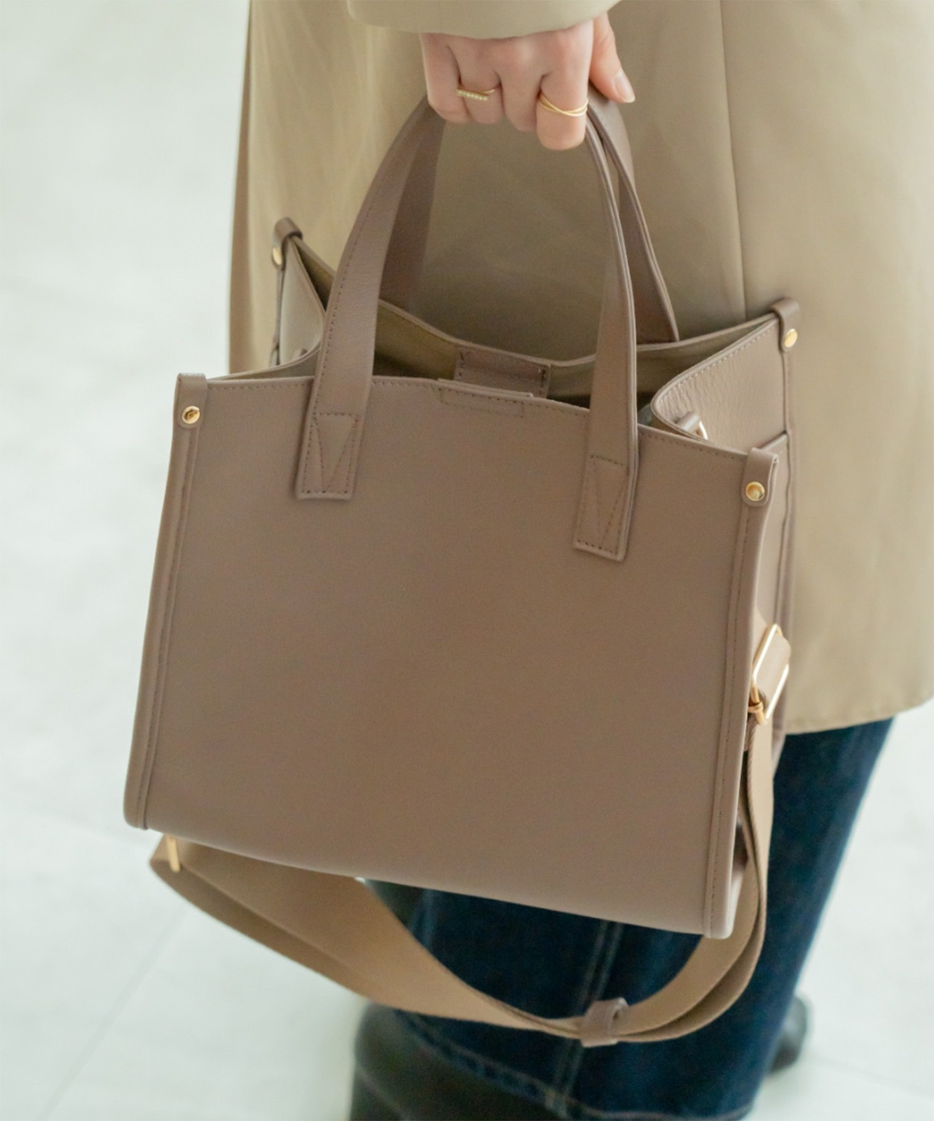 【 Rename 】 スクエア ミニ ボックス トートバッグ 本革 レザー レディース メンズ ユニセックス おしゃれ 高見え 上品 通勤 カジュアル 大人 女性 学生 RTL24010