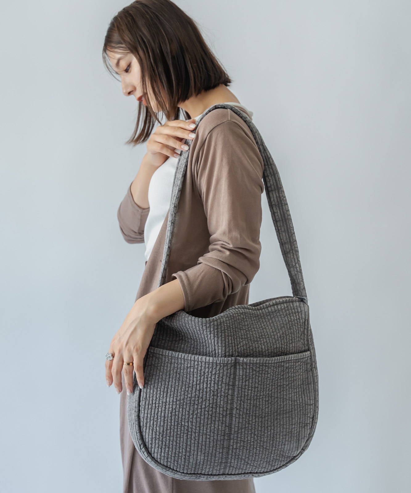 Rename ヌビショルダーバッグ マザーズバッグ 斜めがけバッグ