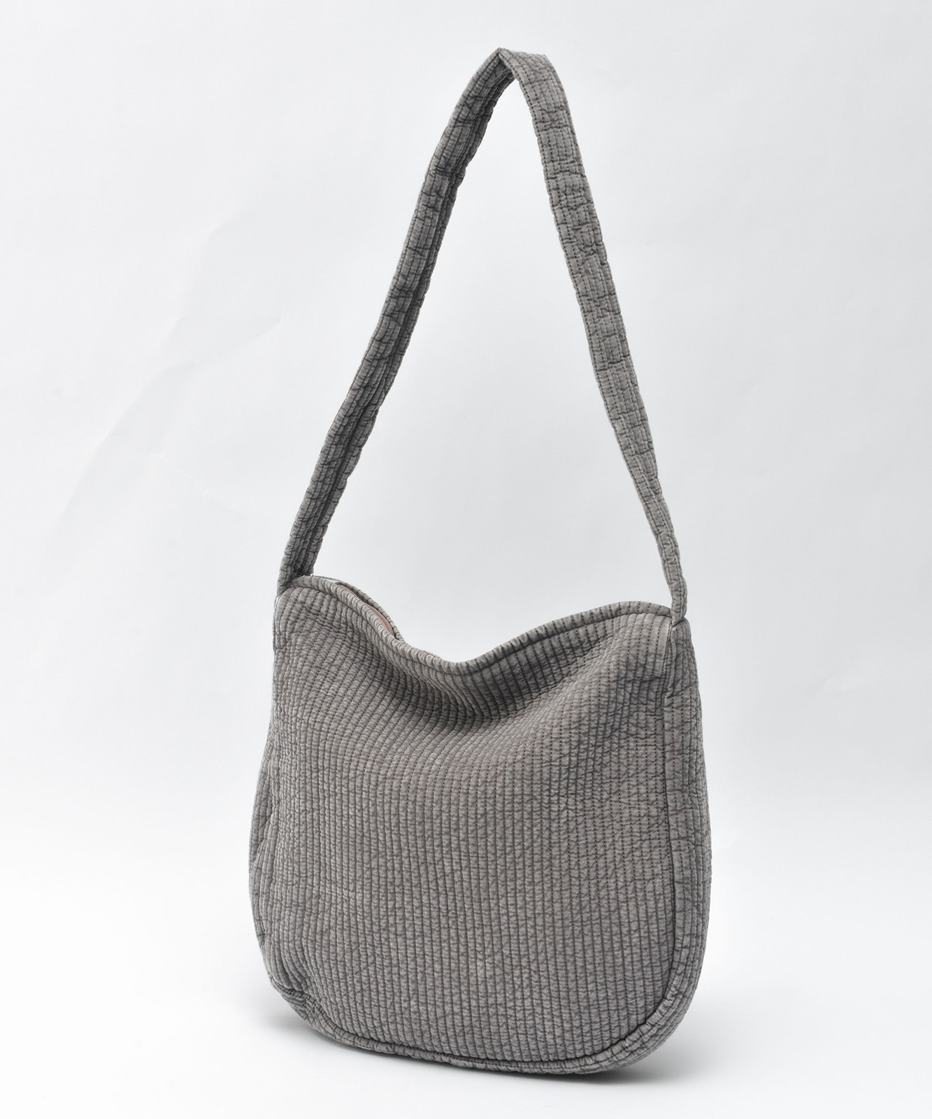 Rename  ヌビショルダーバッグ マザーズバッグ 斜めがけバッグ 丸洗いOK メンズ レディース