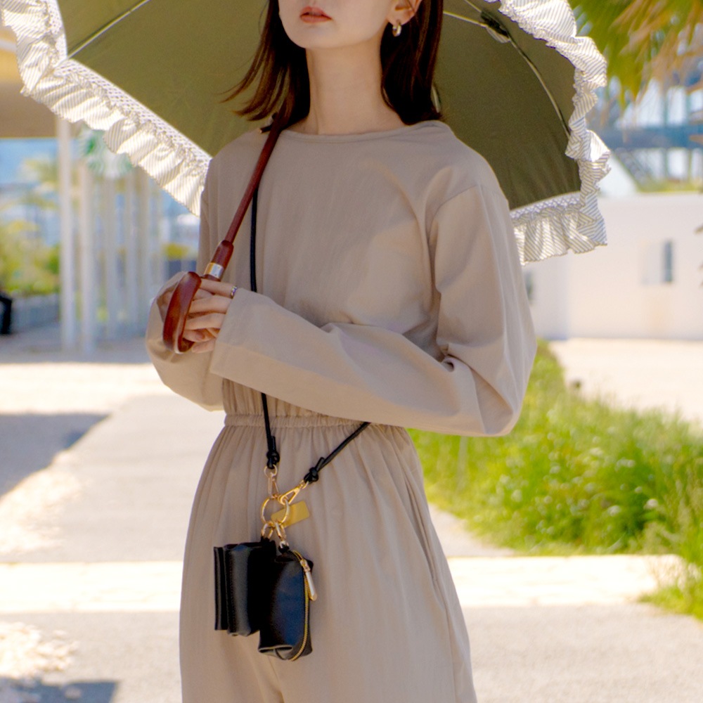 Rename 本革 マルチ ポーチ 