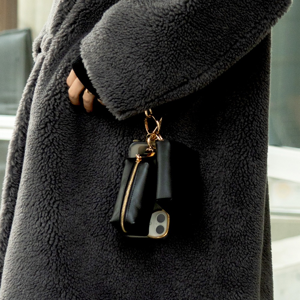 Rename 本革 マルチ ポーチ 