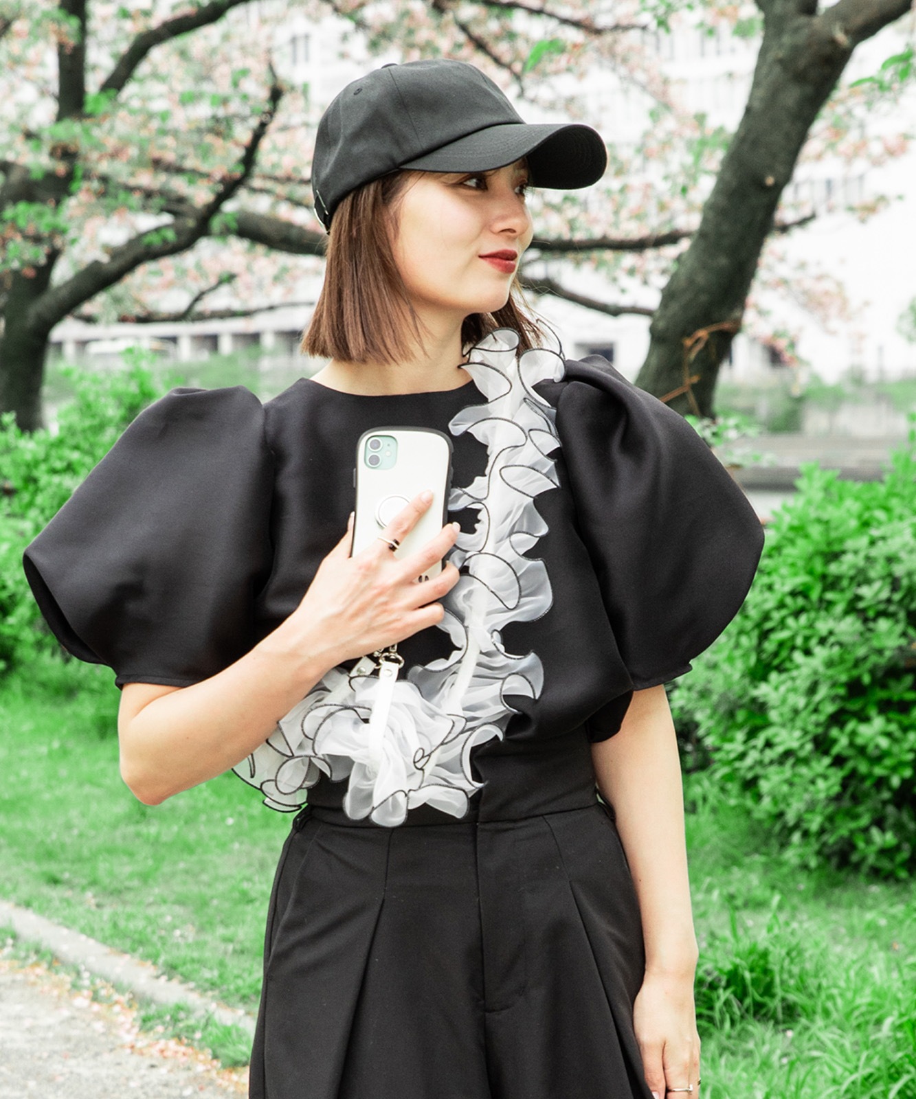 【 Rename 】 チュールフリル シアー スマホショルダー クロスボディストラップ マルチストラップ レディース ユニセックス 学生 旅行 ママ おしゃれ カジュアル RSN24023