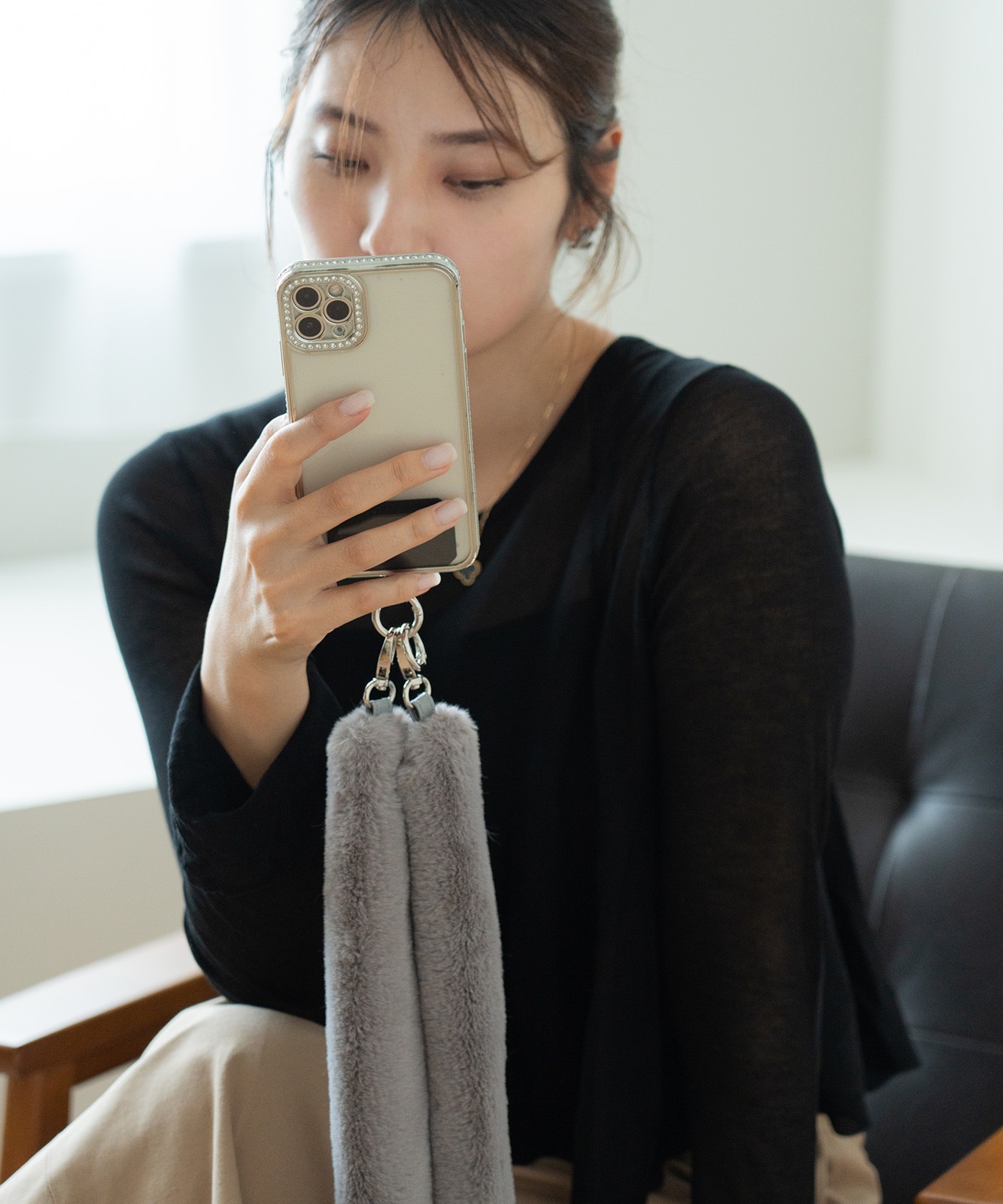 【 Rename 】 チュールフリル シアー スマホショルダー クロスボディストラップ マルチストラップ レディース ユニセックス 学生 旅行 ママ おしゃれ カジュアル RSN24023