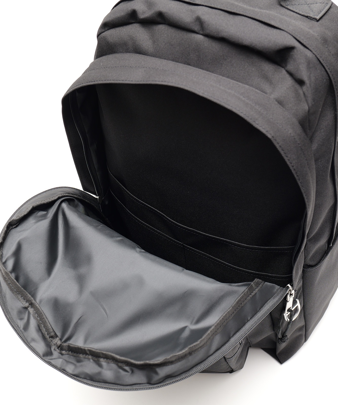 DEVICE メタルプレート バックパック リュック 大容量 ノームコア メンズ レディース