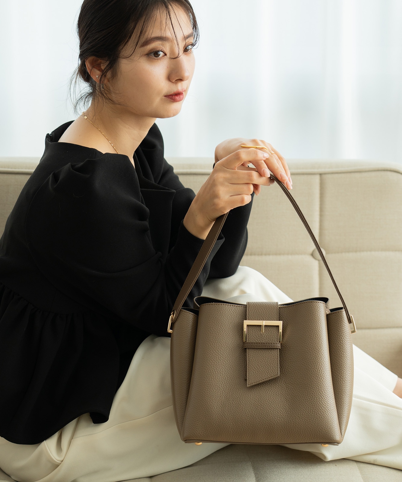 REAIMER フラップベルト 本革 ハンドバッグ REAIMER フラップベルト カウレザー ハンドバッグ ショルダー